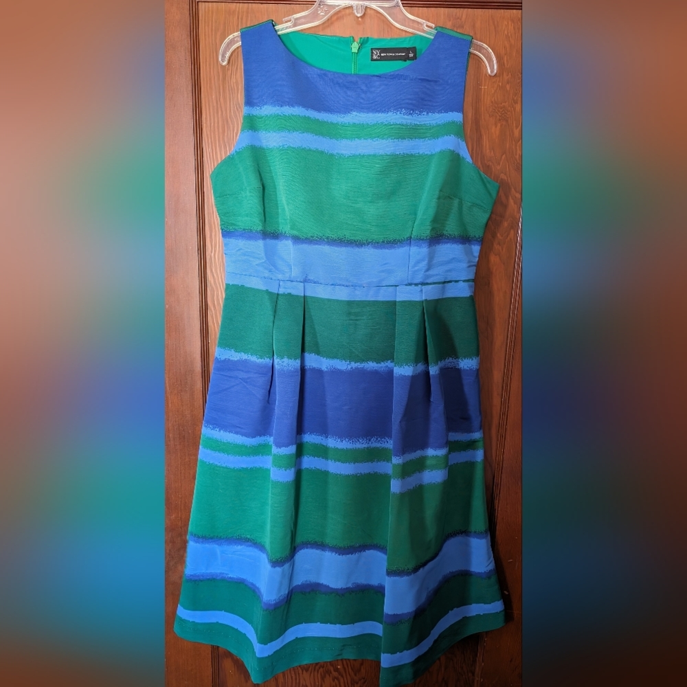 Striped Round Neck Dress - New York & Co